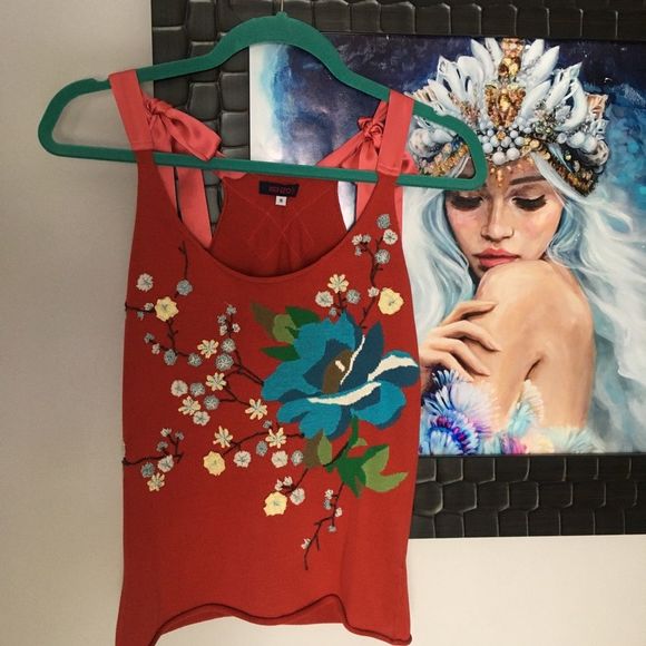 HOST PICK💗Authentic Kenzo Embroidery top Size S - Picture 1 of 6